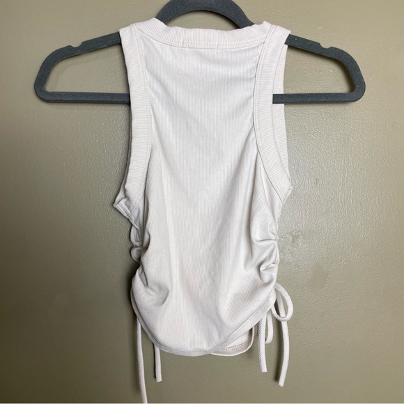 Amable Ribbed Drawstring Tank Top - Picture 4 of 5
